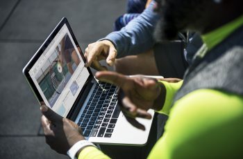 Treinamento digital: benefícios e como implementar